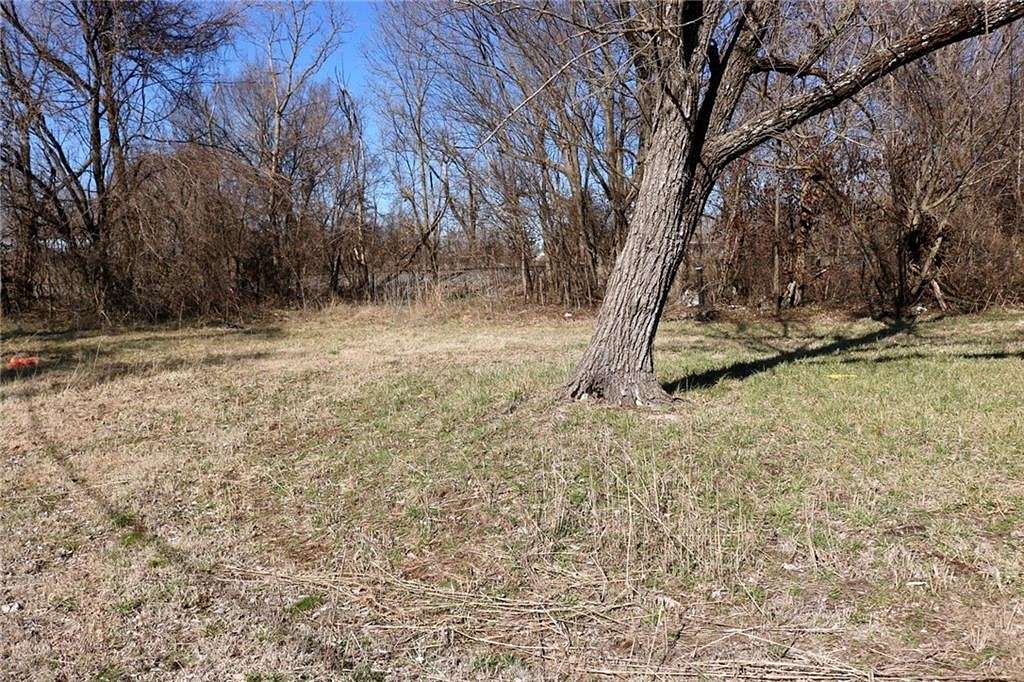 0.32 Acres of Residential Land for Sale in Gravette, Arkansas