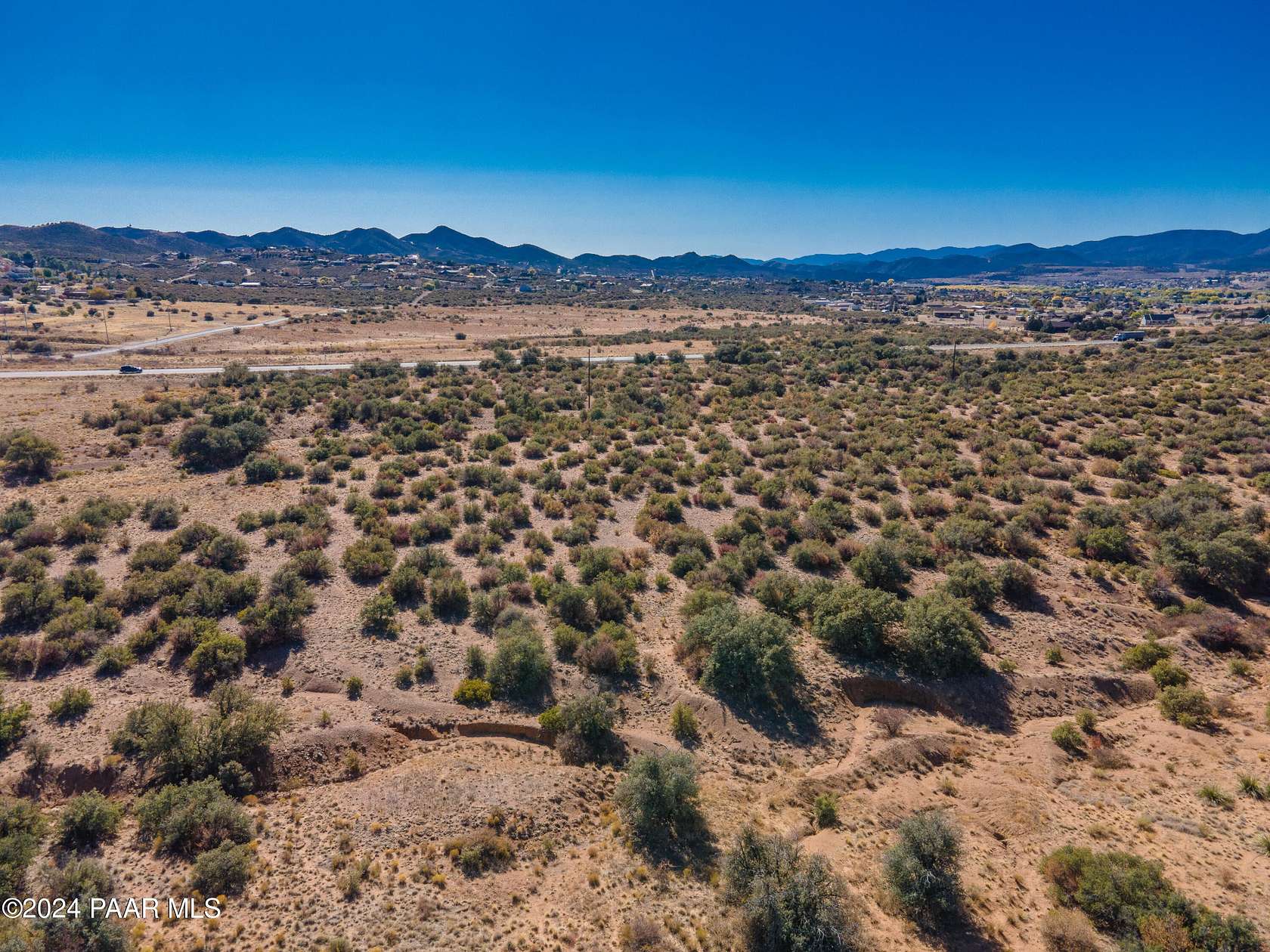 27.7 Acres of Land for Sale in Dewey-Humboldt, Arizona