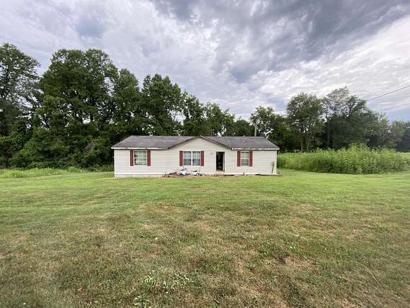 2.4 Acres of Residential Land with Home for Sale in Jamestown, Kentucky