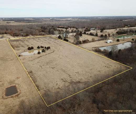 7.4 Acres of Agricultural Land for Sale in Middletown, Missouri