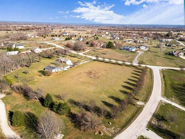 3.1 Acres of Residential Land for Sale in Spring Hill, Kansas