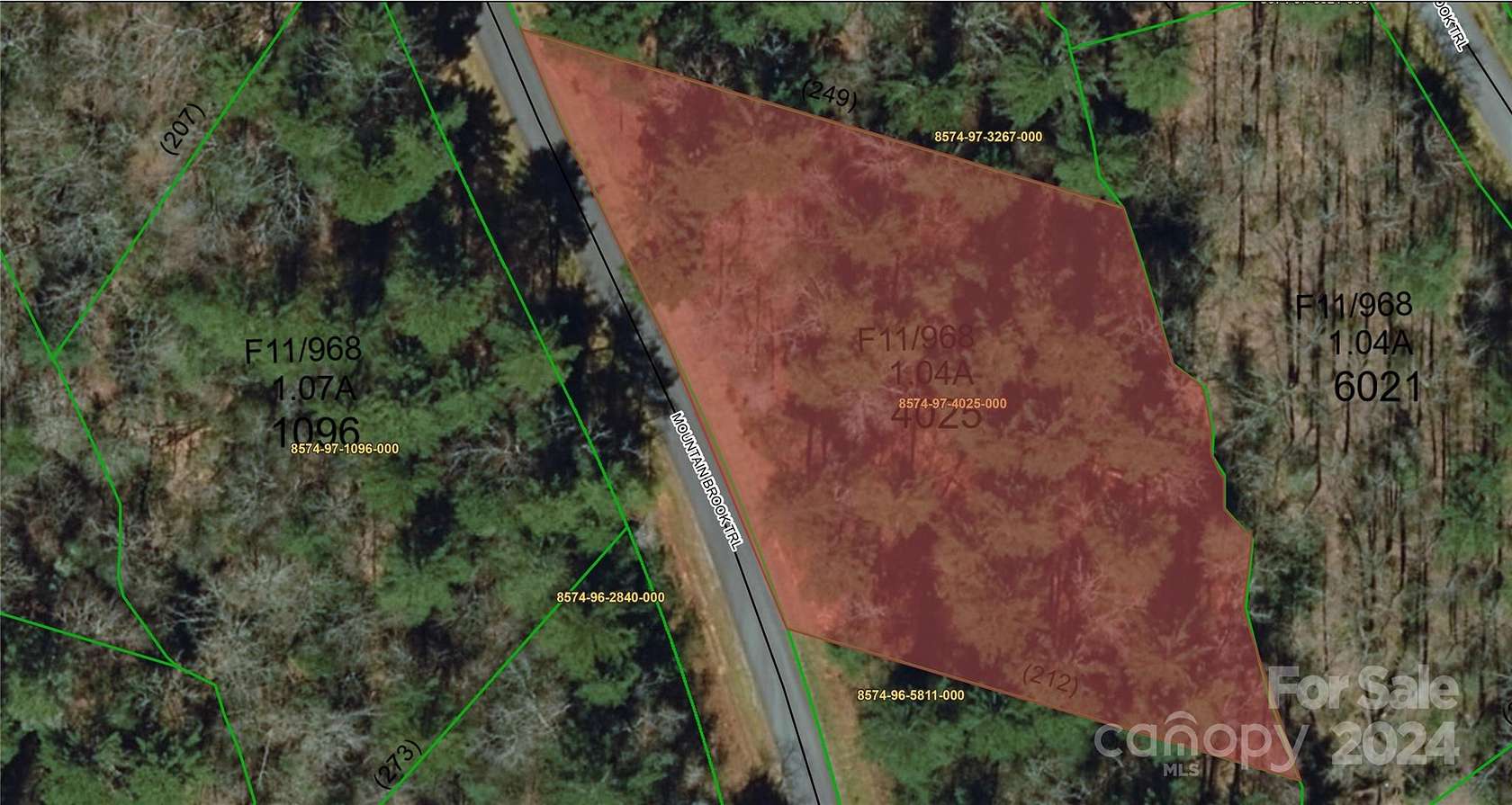 1 Acre of Residential Land for Sale in Brevard, North Carolina