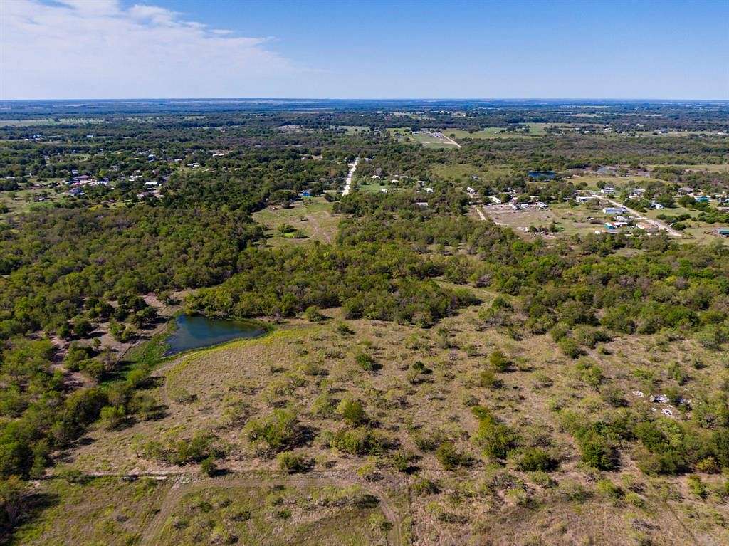 21 Acres of Land for Sale in Rice, Texas