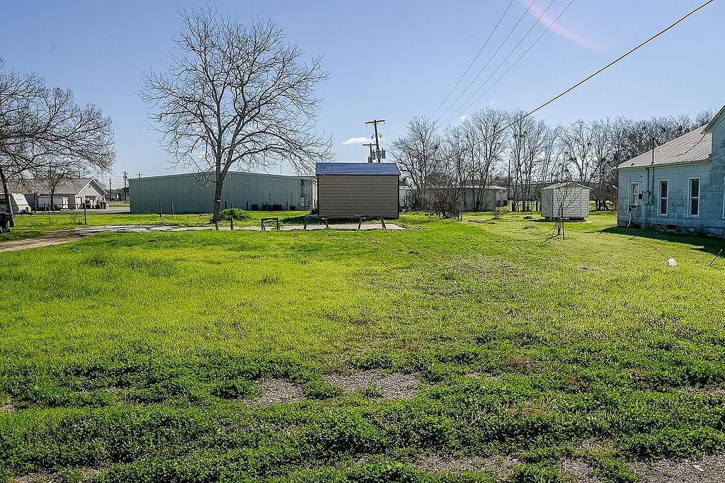 0.28 Acres of Residential Land for Sale in Weimar, Texas
