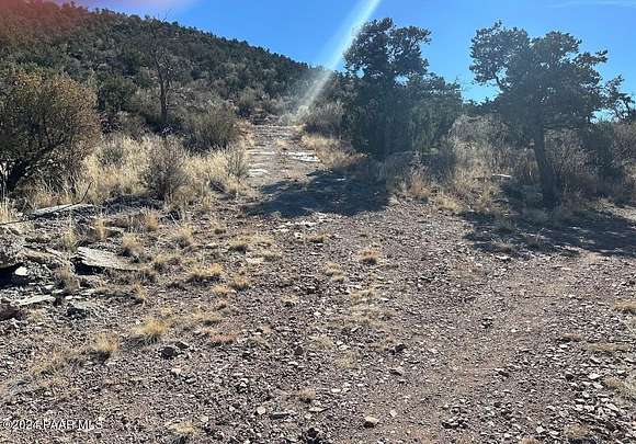 2.2 Acres of Residential Land for Sale in Williamson, Arizona