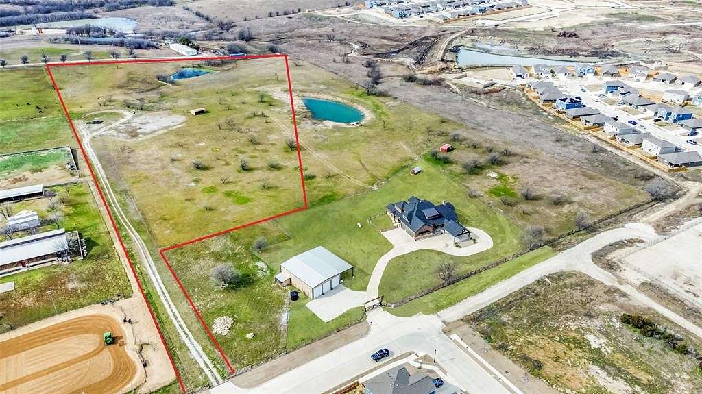 11 Acres of Improved Land for Sale in Ponder, Texas