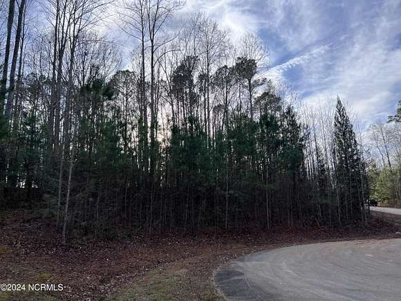 1 Acre of Residential Land for Sale in Louisburg, North Carolina
