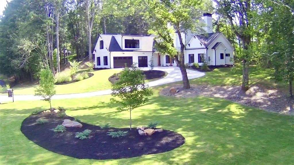 2 Acres of Residential Land with Home for Sale in Alpharetta, Georgia