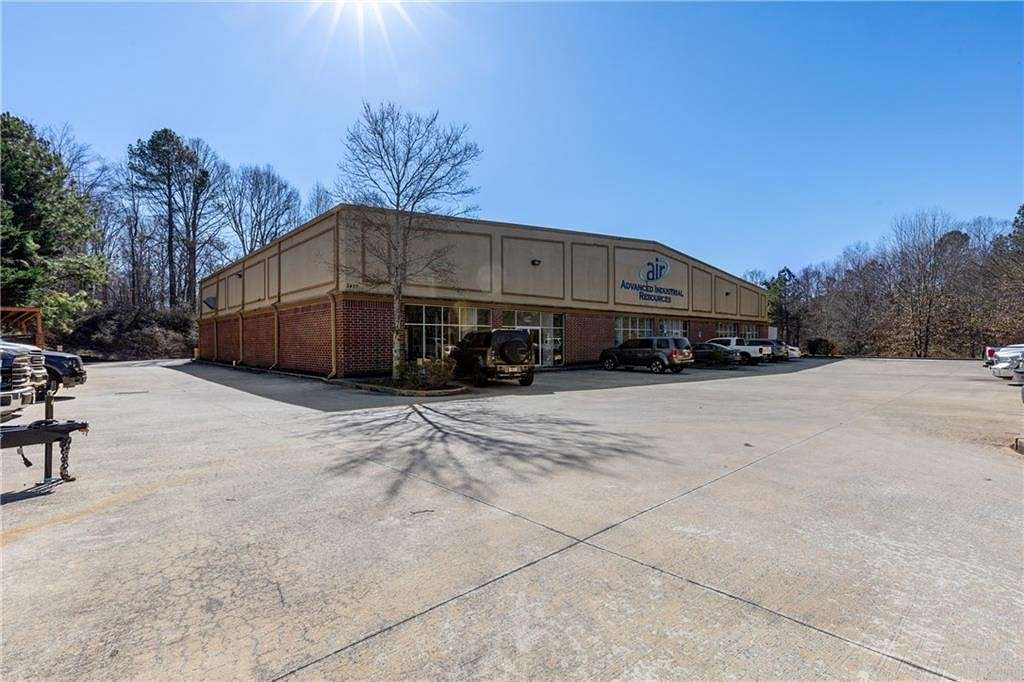 2 Acres of Improved Commercial Land for Sale in Acworth, Georgia