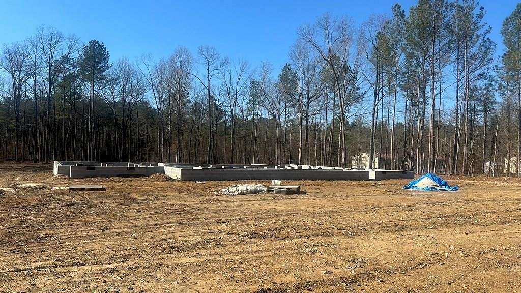2 Acres of Residential Land for Sale in Calhoun, Georgia