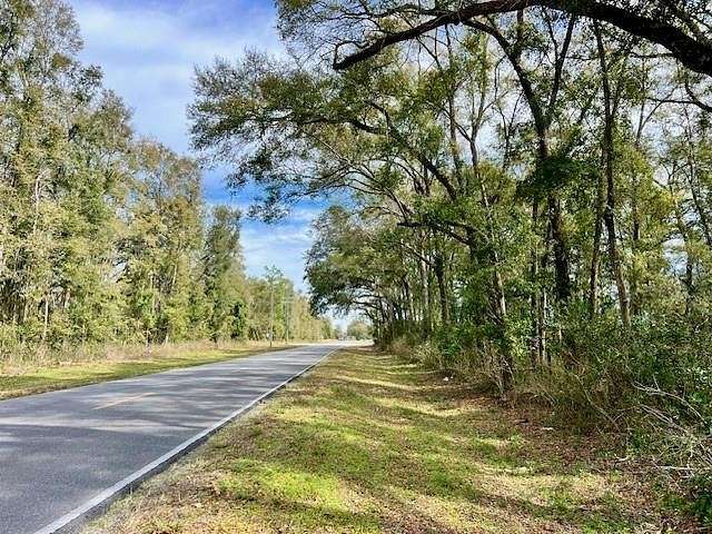 5 Acres of Land for Sale in Bell, Florida