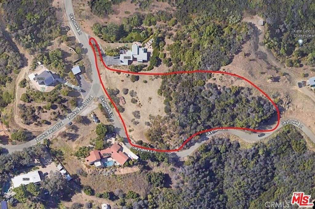 1.046 Acres of Land for Sale in Topanga, California
