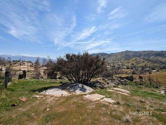 1.8 Acres of Land for Sale in Wofford Heights, California