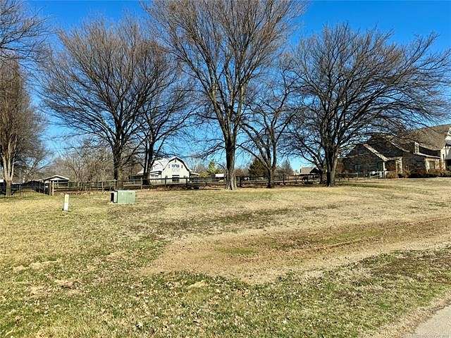 0.75 Acres of Residential Land for Sale in Broken Arrow, Oklahoma