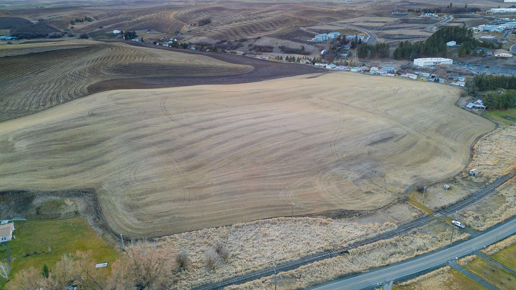 33 Acres of Land for Sale in Pullman, Washington