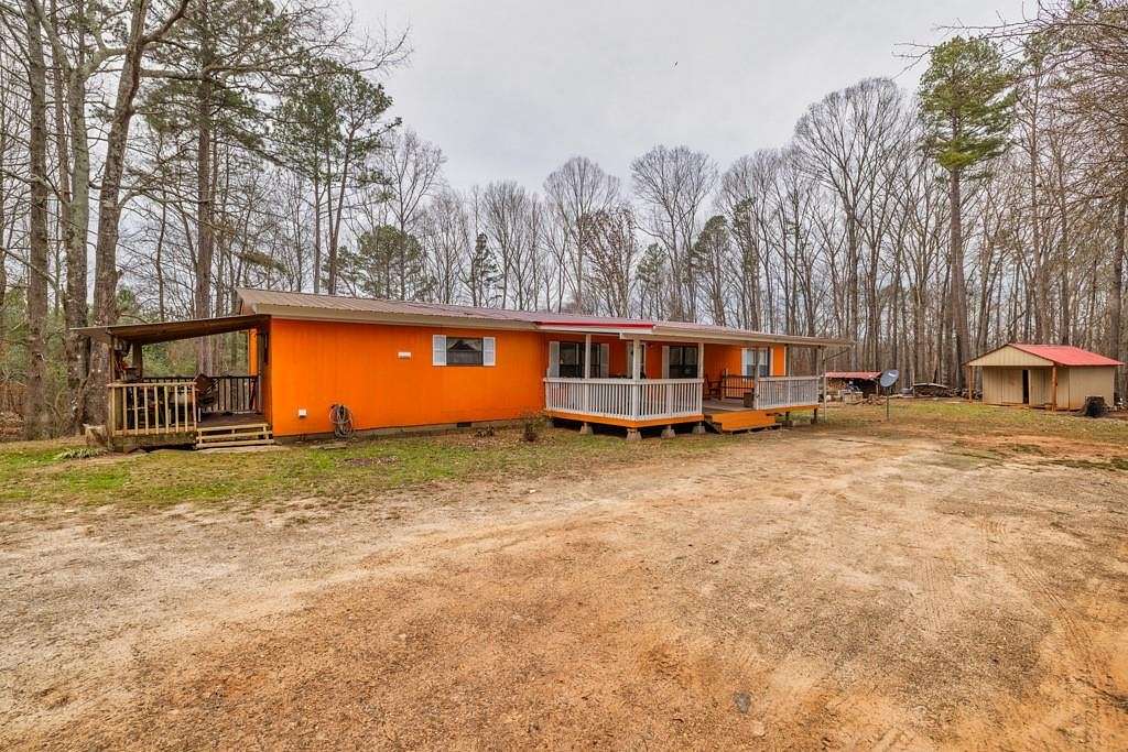 2.5 Acres of Residential Land with Home for Sale in Winder, Georgia
