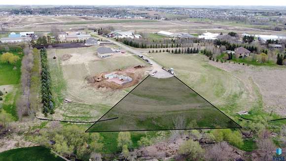 1.2 Acres of Residential Land for Sale in Sioux Falls, South Dakota