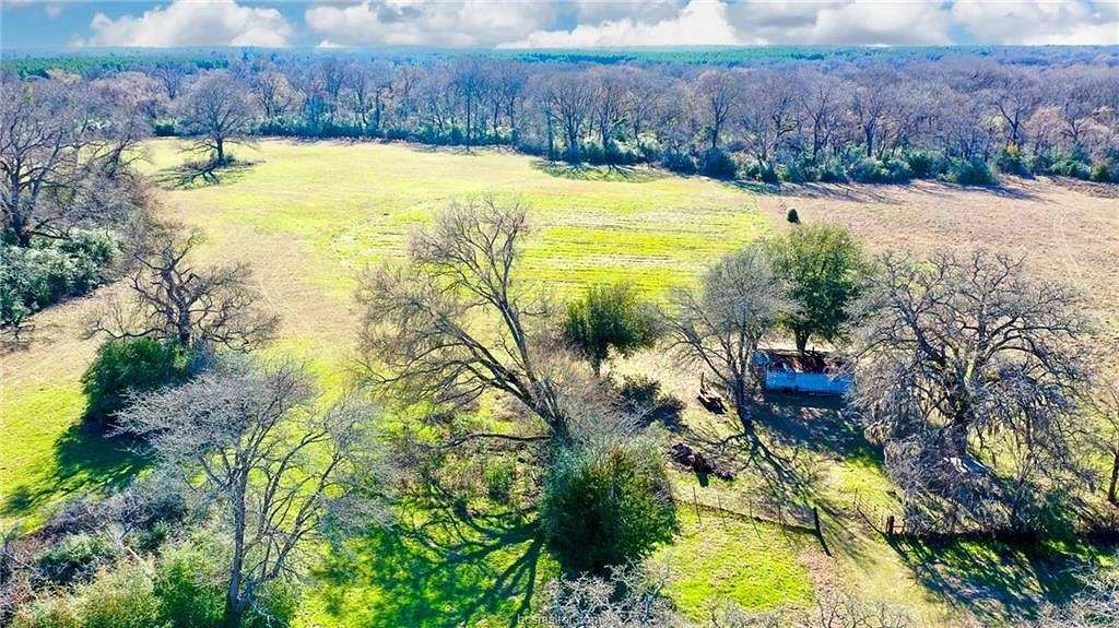 181 Acres of Land for Sale in Oakwood, Texas