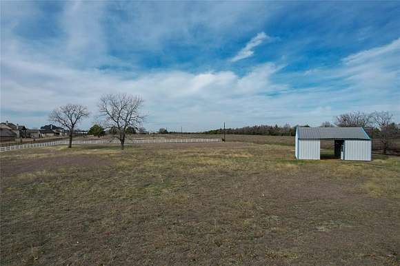 4.5 Acres of Residential Land with Home for Sale in Heath, Texas