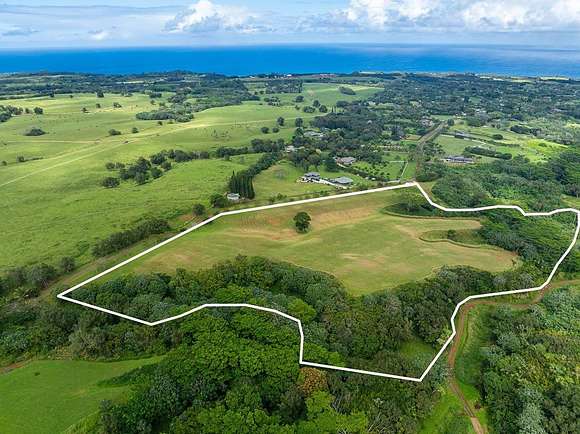 17.9 Acres of Land for Sale in Kilauea, Hawaii