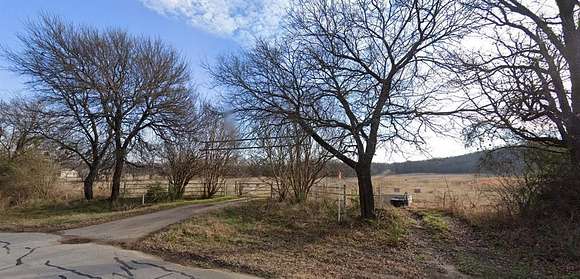 32 Acres of Land for Sale in Aubrey, Texas