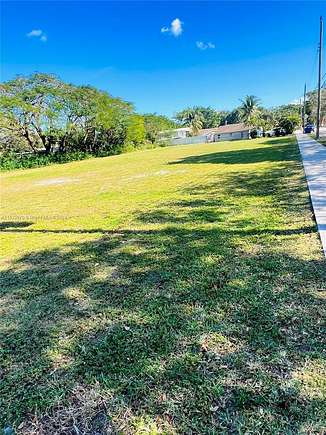 0.18 Acres of Residential Land for Sale in Hollywood, Florida