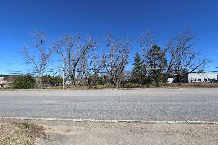 2.4 Acres of Commercial Land for Sale in Albany, Georgia