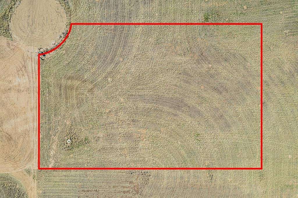 1.3 Acres of Residential Land for Sale in Seminole, Texas