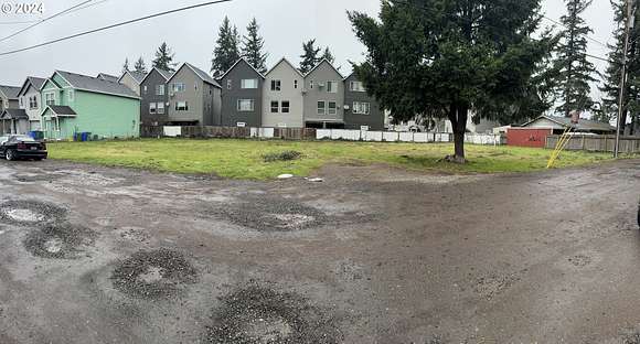 0.3 Acres of Commercial Land for Sale in Portland, Oregon