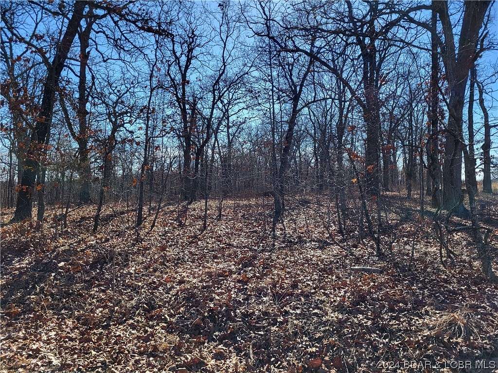 5.5 Acres of Land for Sale in Edwards, Missouri
