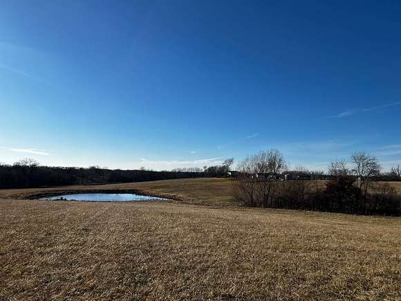 25 Acres of Agricultural Land for Sale in Stewartsville, Missouri