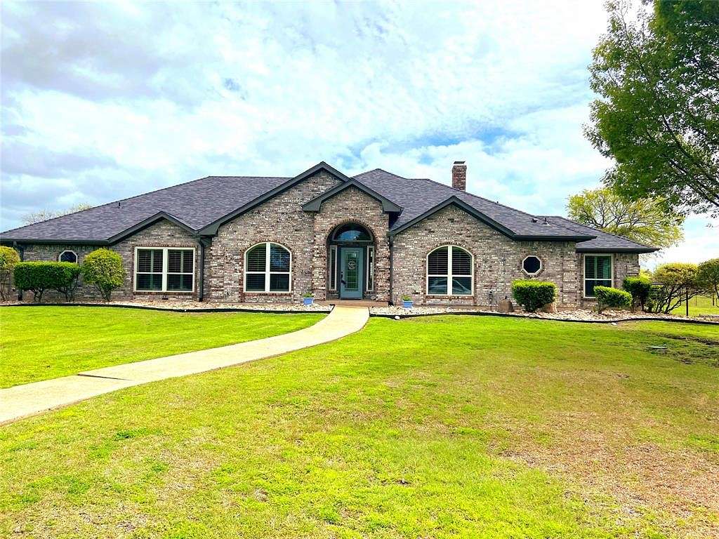 7.3 Acres of Land with Home for Sale in Rockwall, Texas