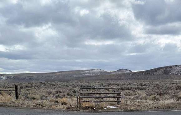 38.2 Acres of Agricultural Land for Sale in Christmas Valley, Oregon
