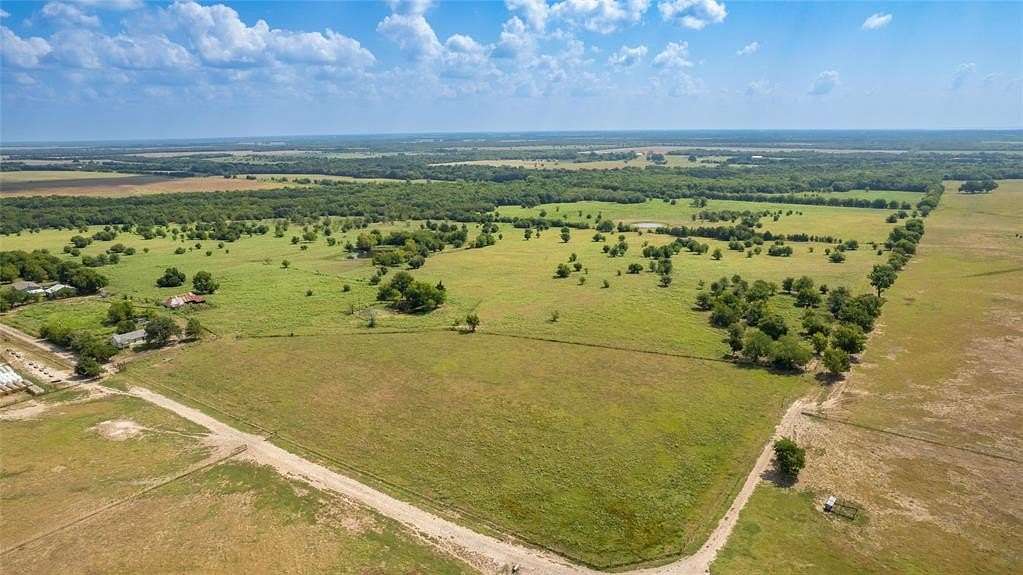 166.013 Acres of Improved Land for Sale in Commerce, Texas