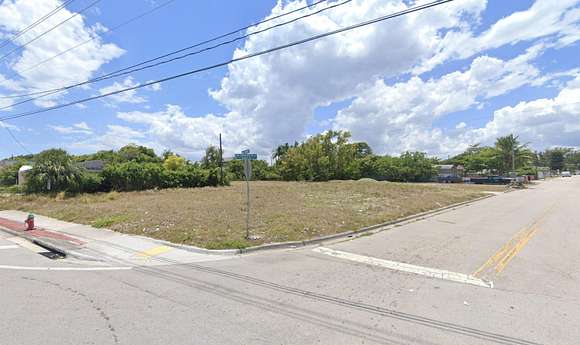0.31 Acres of Commercial Land for Sale in Riviera Beach, Florida
