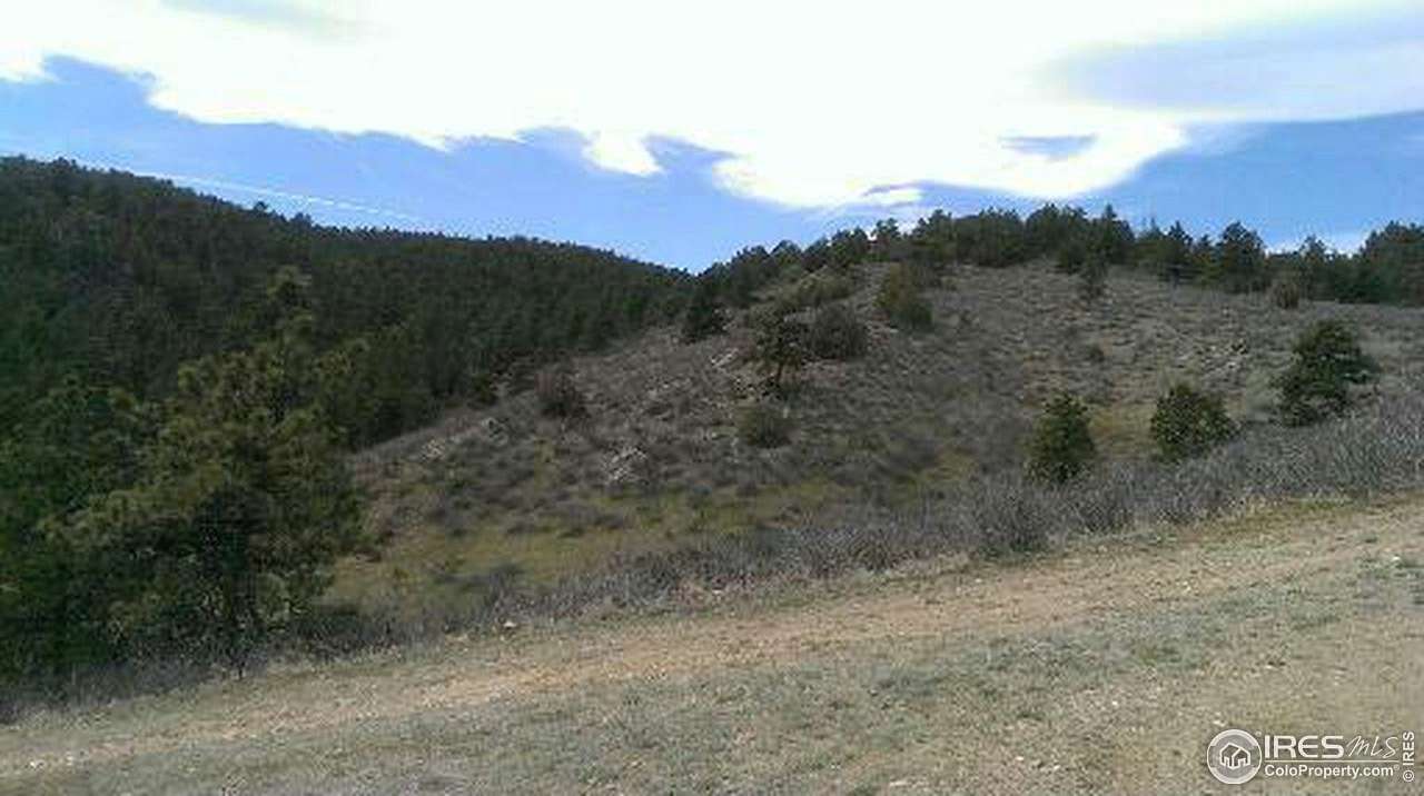 35 Acres of Land for Sale in Bellvue, Colorado