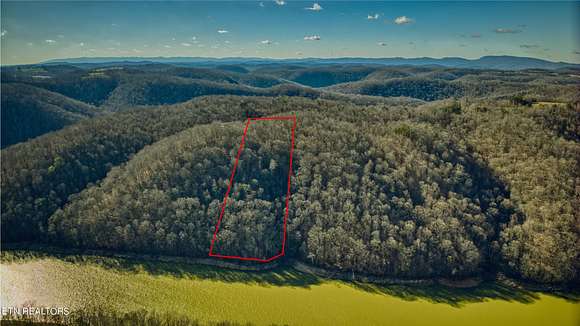 10.5 Acres of Land for Sale in Speedwell, Tennessee