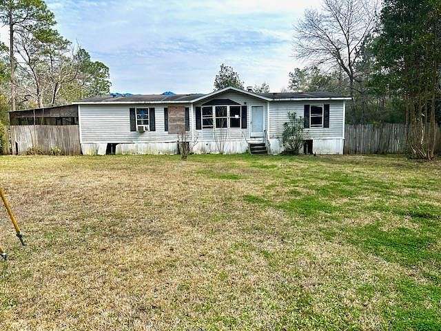 2.2 Acres of Residential Land with Home for Sale in Tallahassee, Florida