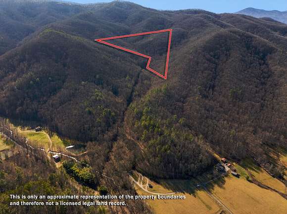 25.7 Acres of Recreational Land for Sale in Hartford, Tennessee