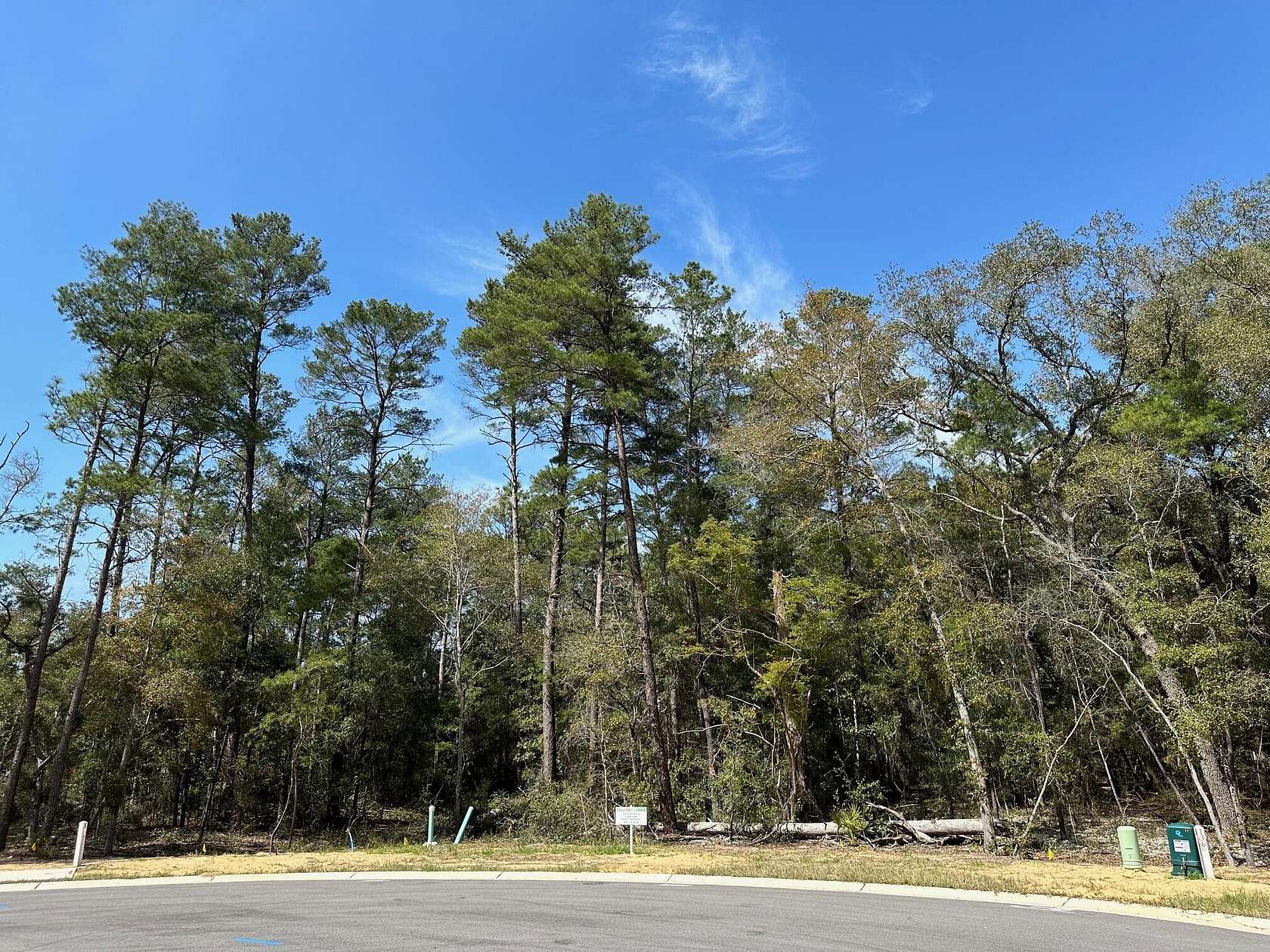 0.49 Acres of Mixed-Use Land for Sale in Niceville, Florida