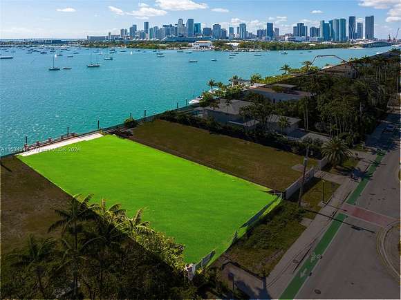 0.28 Acres of Residential Land for Sale in Miami, Florida