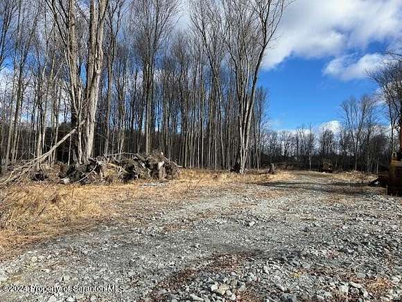 8.5 Acres of Residential Land for Sale in Glenburn Township, Pennsylvania
