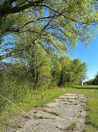 10 Acres of Land for Sale in Glenpool, Oklahoma