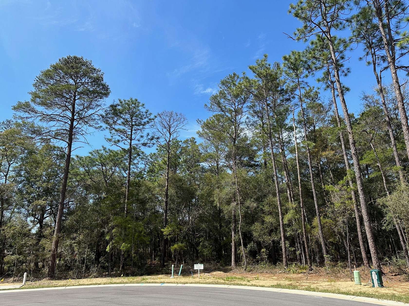 0.62 Acres of Mixed-Use Land for Sale in Niceville, Florida