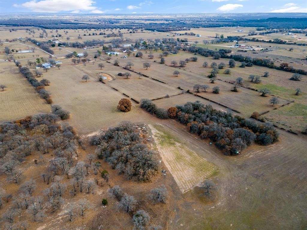 23.5 Acres of Agricultural Land for Sale in Lipan, Texas