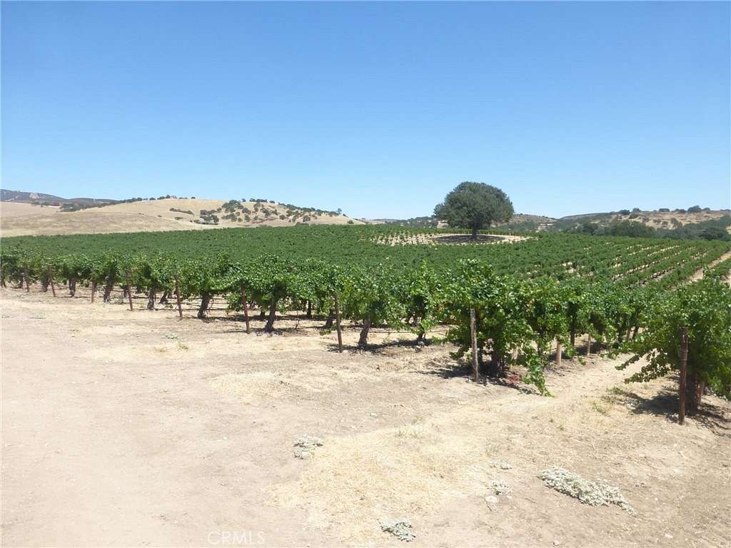 98.7 Acres of Agricultural Land for Sale in Bradley, California