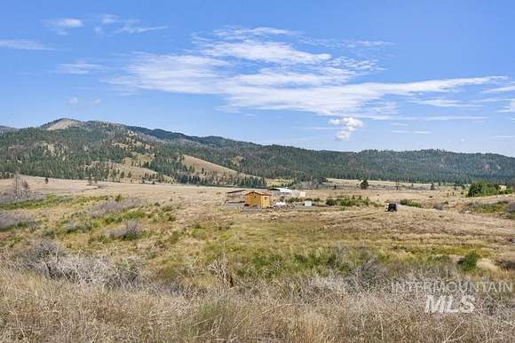 5.1 Acres of Residential Land with Home for Sale in Cambridge, Idaho