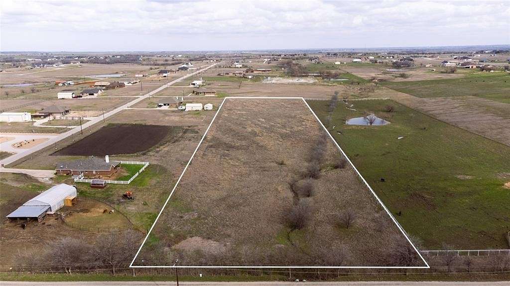 5.19 Acres of Residential Land for Sale in Decatur, Texas