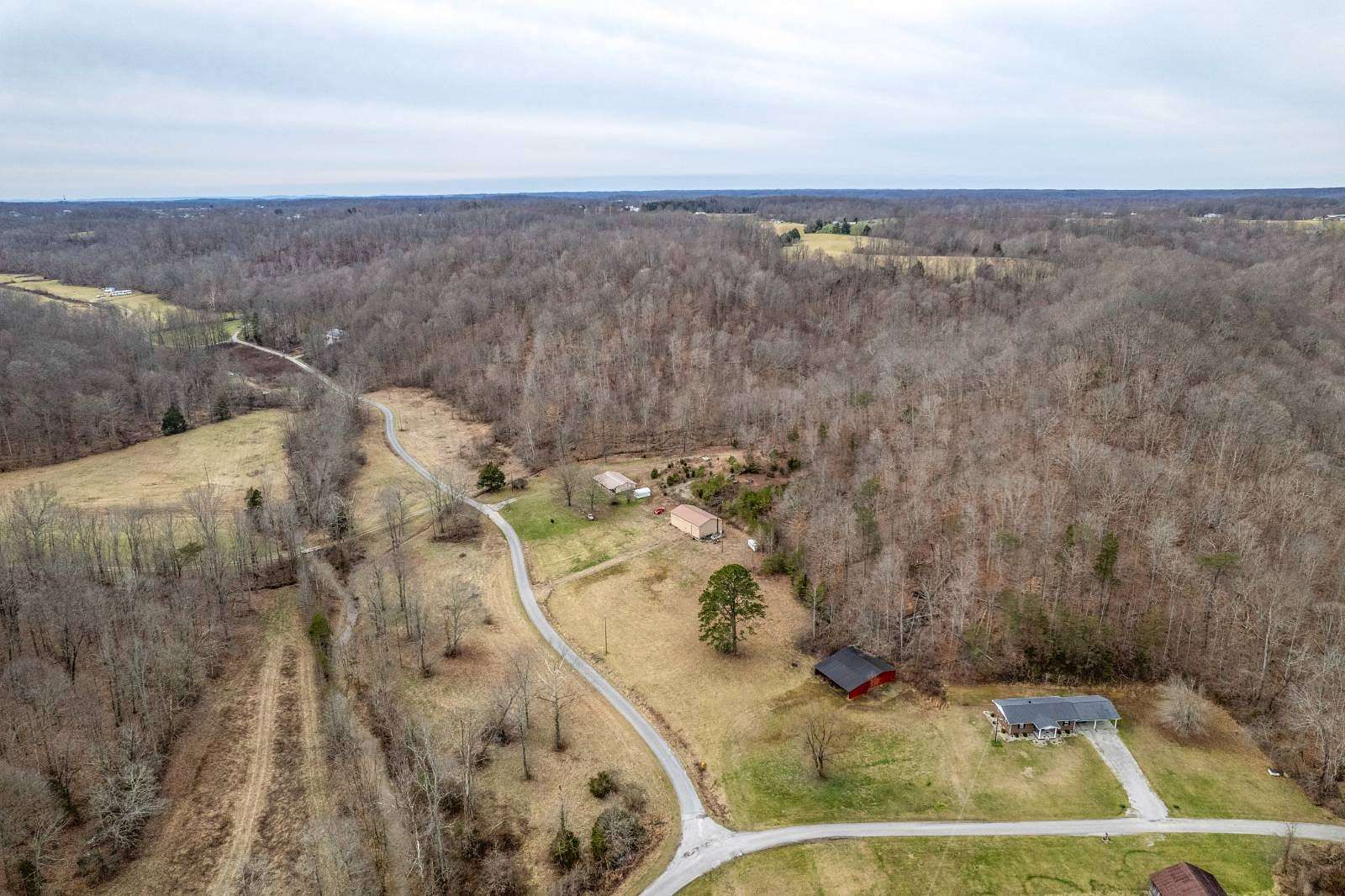 33 Acres of Recreational Land with Home for Sale in Liberty, Kentucky