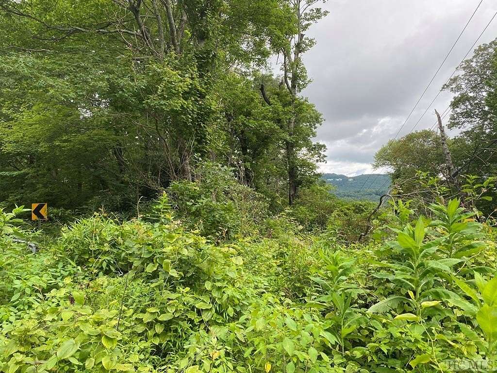 4 Acres of Land for Sale in Highlands, North Carolina